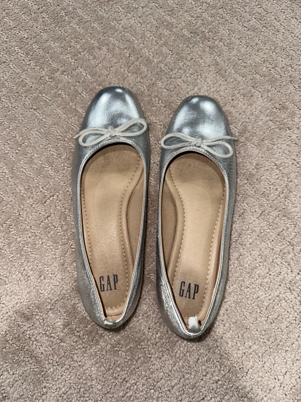 GAP Metallic Silver Ballet Flats with Bow Accent